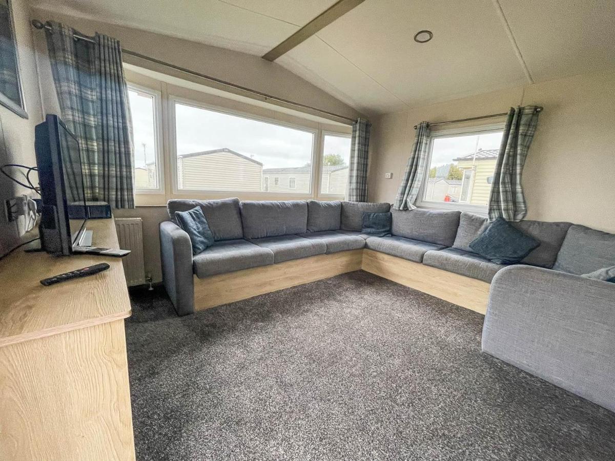 Lovely 8 Berth Caravan With Free Wifi At Broadland Sands, Suffolk Ref 20135Bs Ξενοδοχείο Hopton on Sea Εξωτερικό φωτογραφία