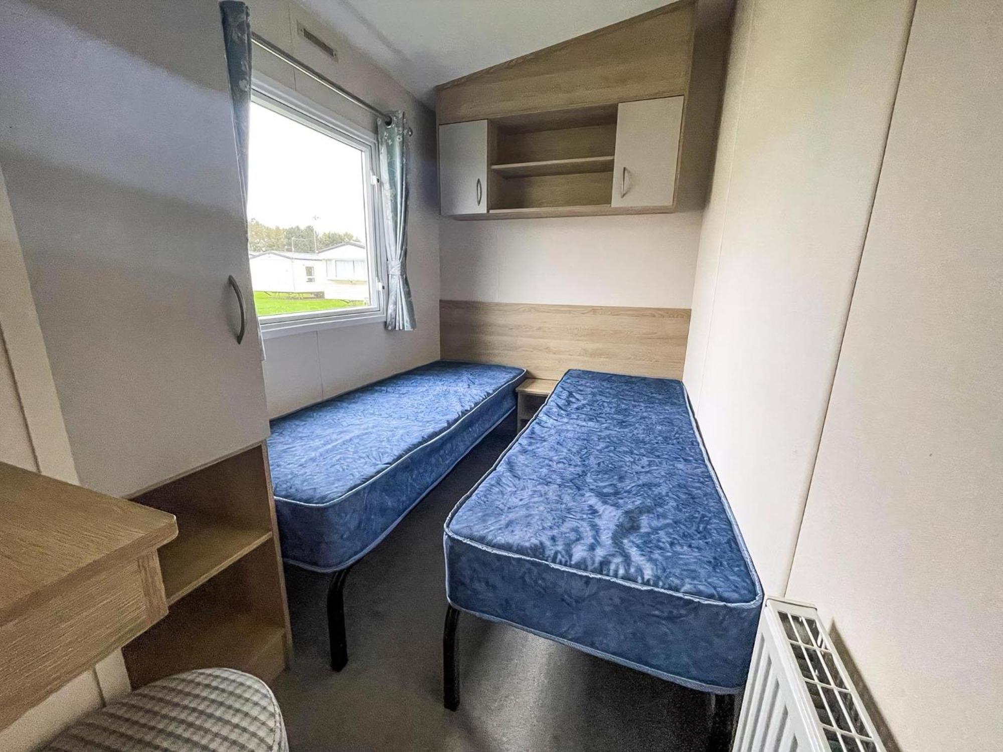 Lovely 8 Berth Caravan With Free Wifi At Broadland Sands, Suffolk Ref 20135Bs Ξενοδοχείο Hopton on Sea Εξωτερικό φωτογραφία